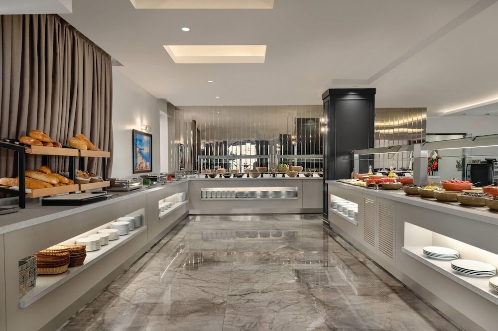 Ramada Encore by Wyndham Midyat 10/64