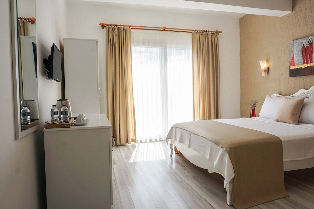Alacati 716 Butik Hotel 22/50