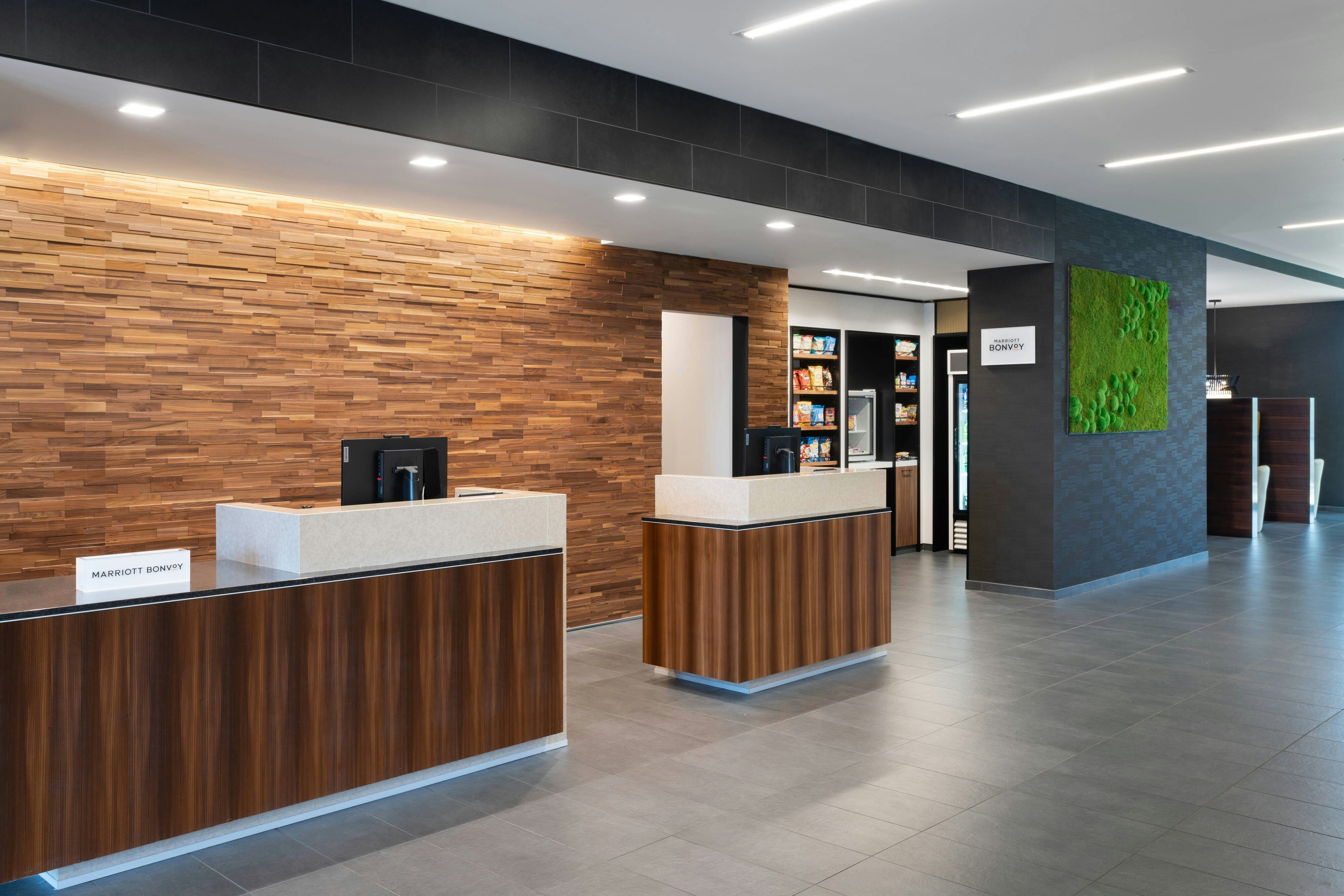 Courtyard by Marriott Port St. Lucie Tradition 3/10