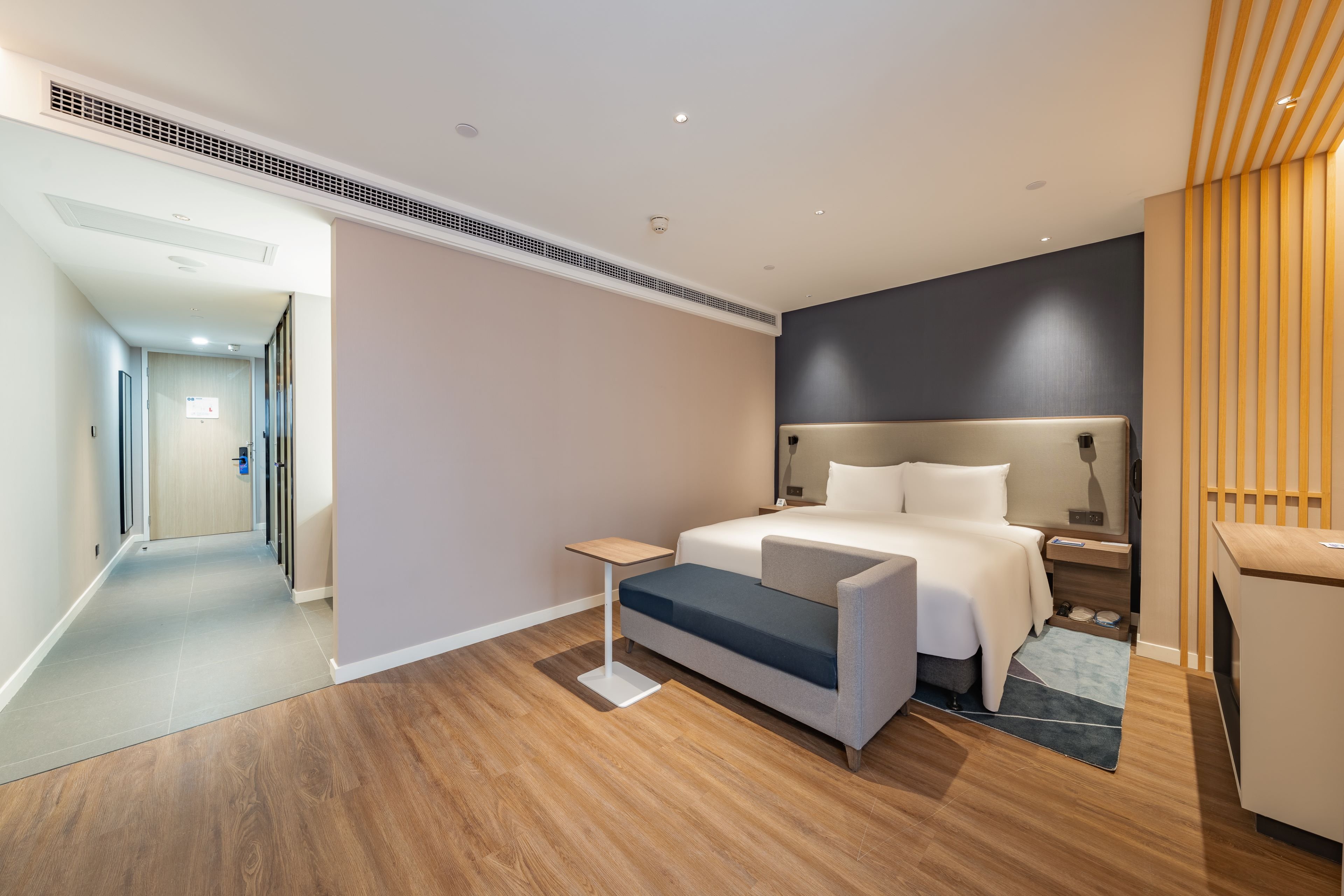 HOLIDAY INN EXPRESS Shanghai Expo Centre 17/50