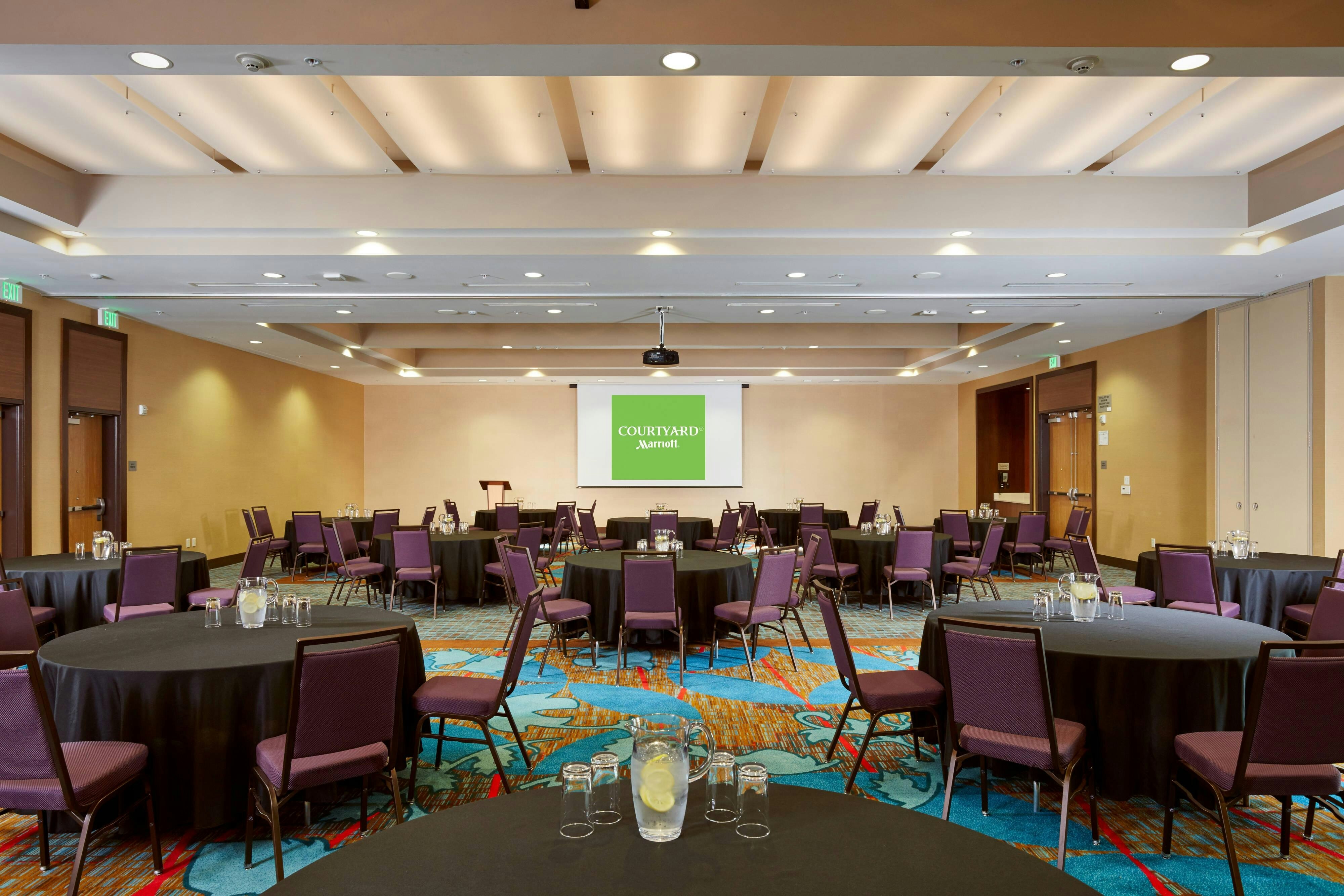 Courtyard by Marriott San Jose North/Silicon Valley 21/23