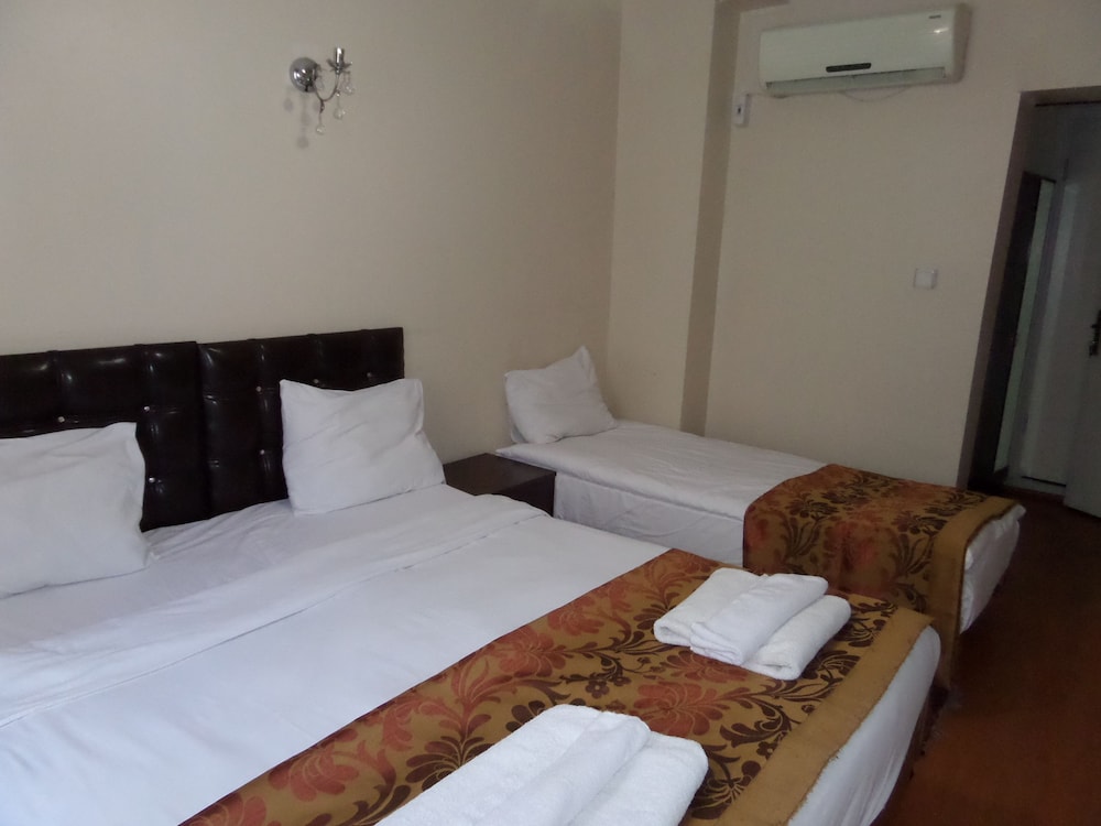 Ercan Inn Hotel 22/62