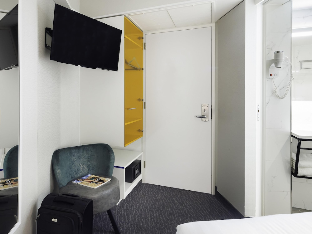 ibis Styles Amsterdam Central Station 40/50
