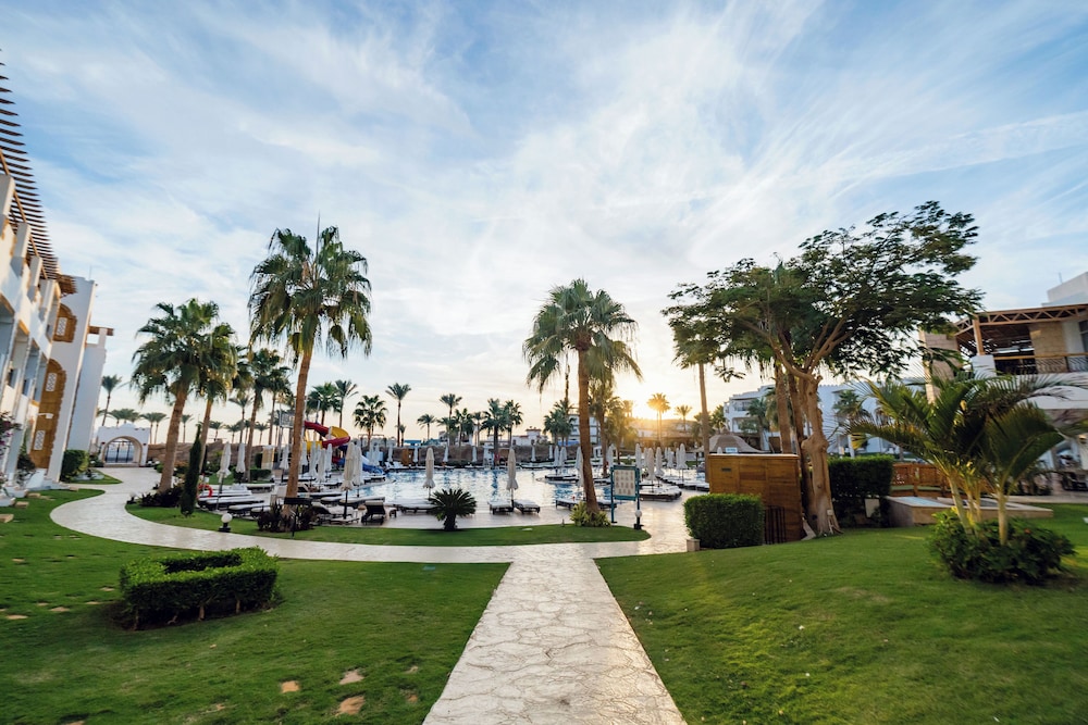 SUNRISE Remal Resort 74/77