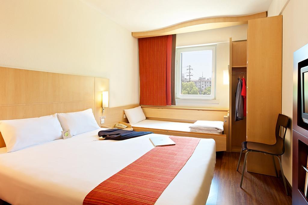 IBIS BEIJING DONGDAQIAO 13/50