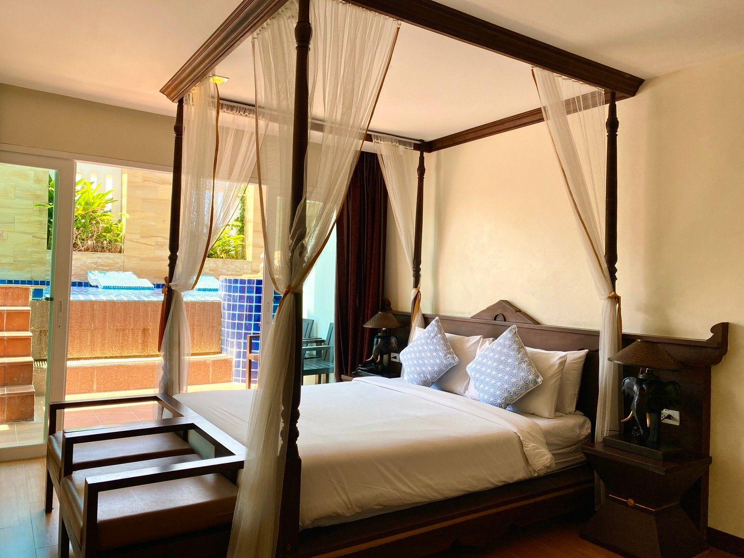 Suite, Double Bed, Pool Access