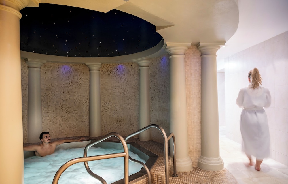 Brandshatch Place Hotel and Spa 23/48