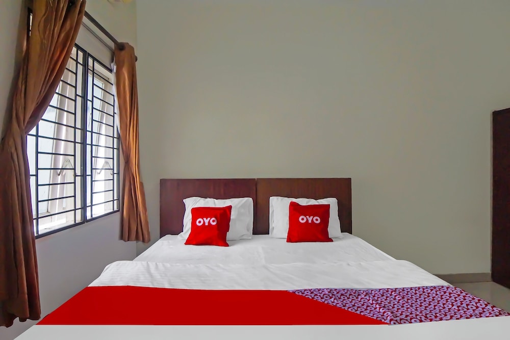 OYO 94077 99 Residence photo3