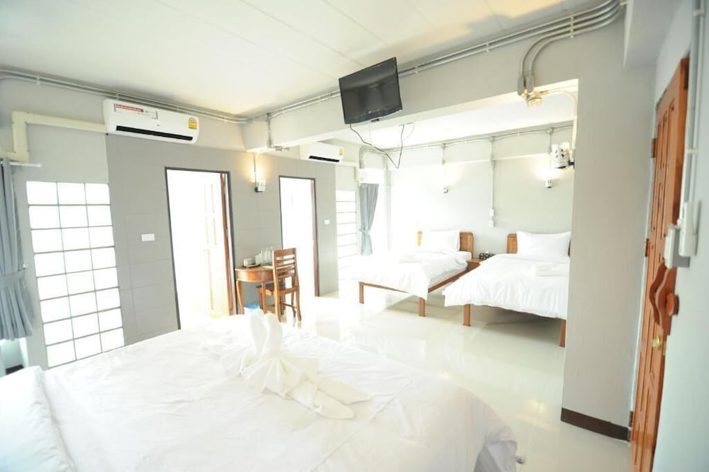 Nanya Hotel Chiang Mai 35/41