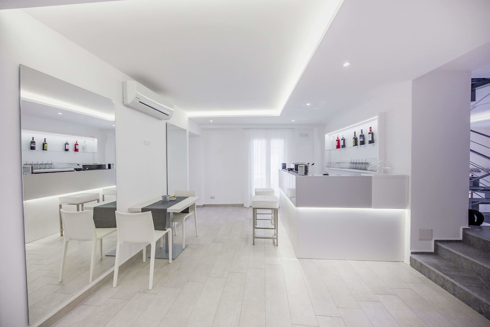 Ossuna Bay Hotel Boutique 52/66
