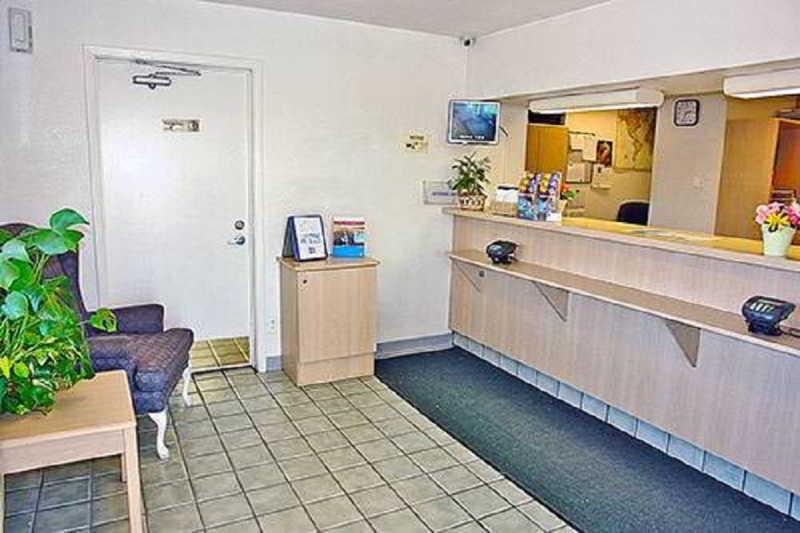 Park Inn by Radisson, Salt Lake City Airport 9/47