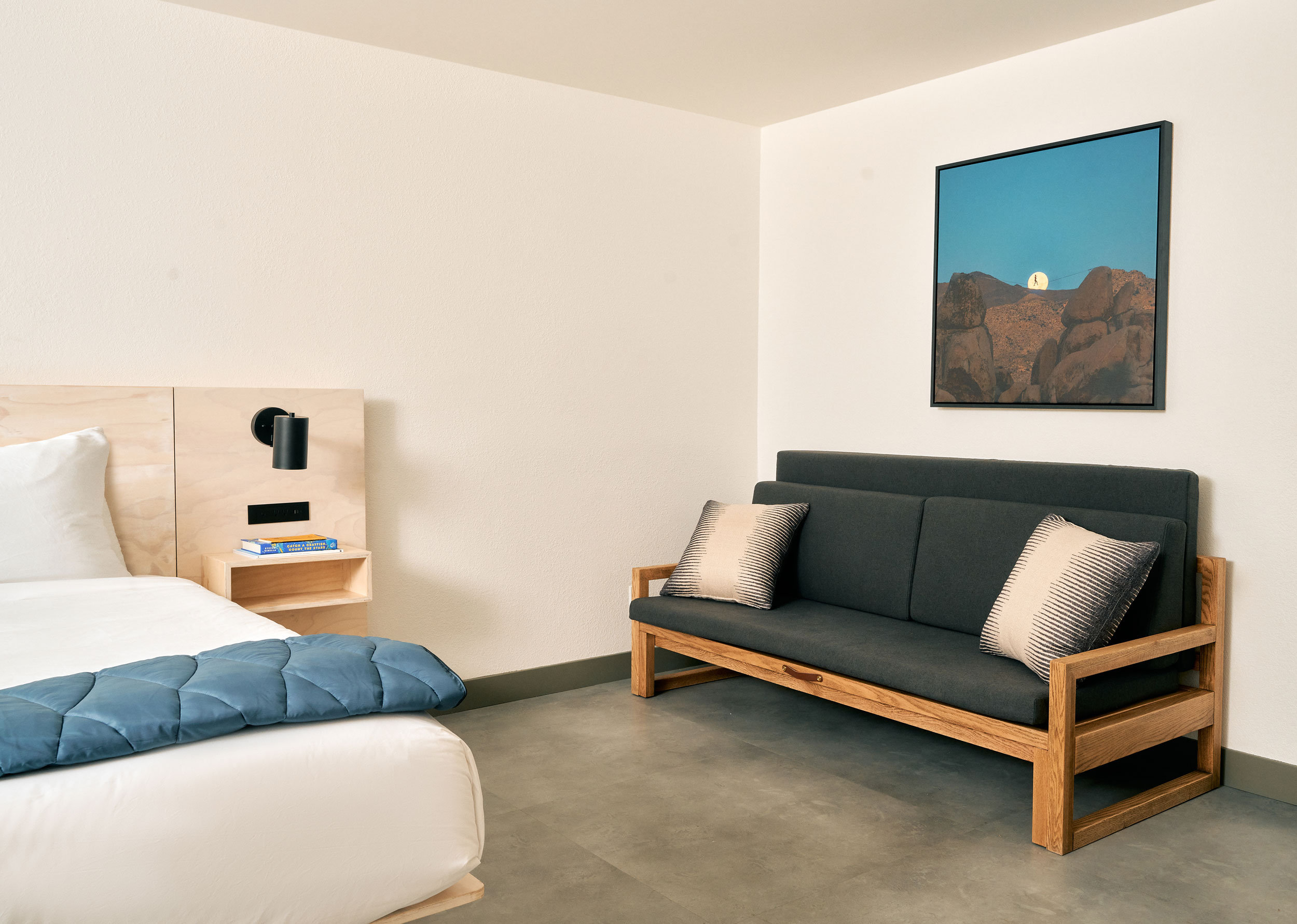 Yucca Valley/Joshua Tree Hotel 36/58
