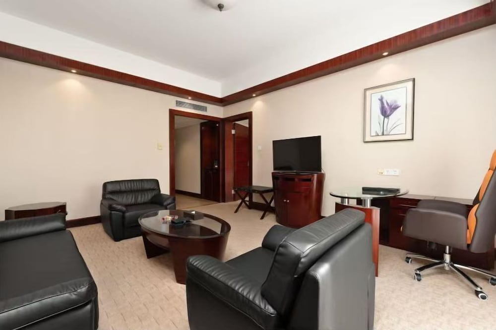 Kai Jia Hotel 51/60
