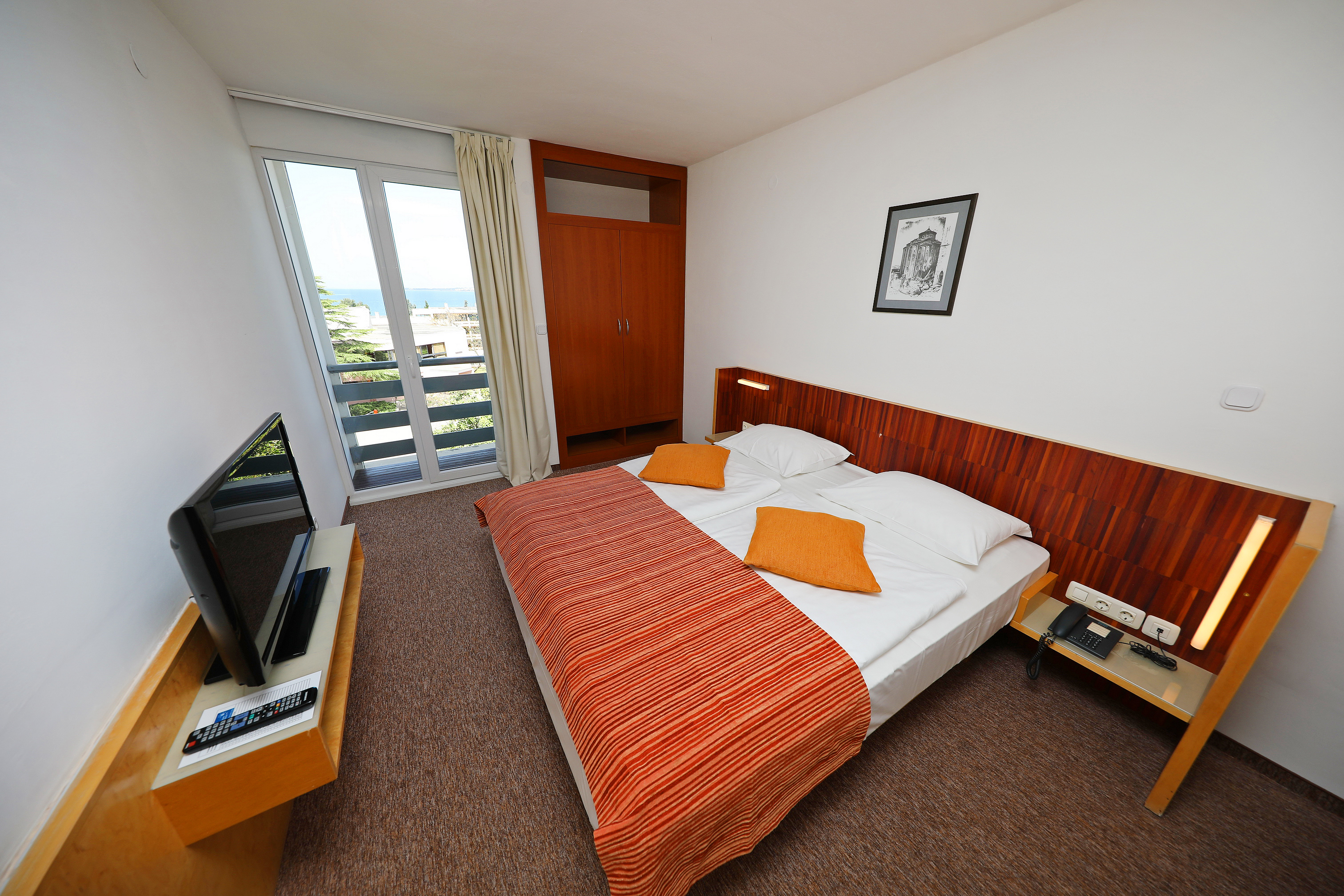 Standard, Double Bed