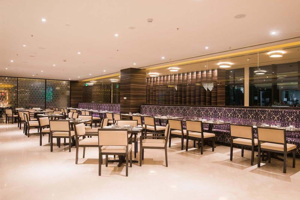 Howard Johnson Bengaluru Hebbal 58/72