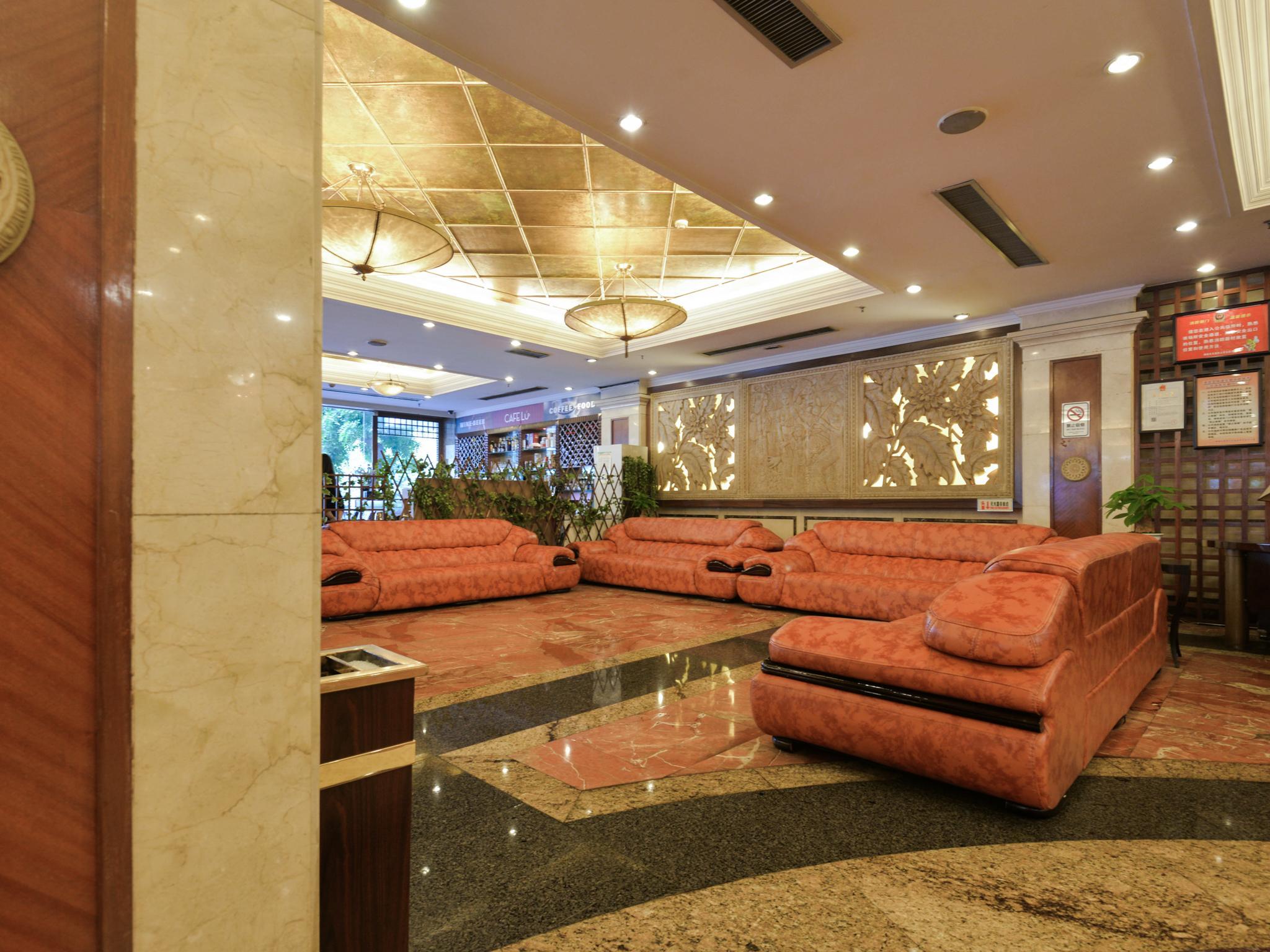 lounge