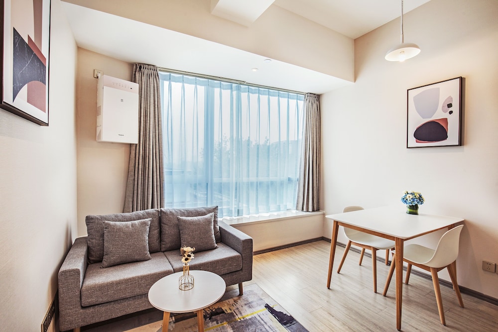 LiveFortuna Hotel 32/57