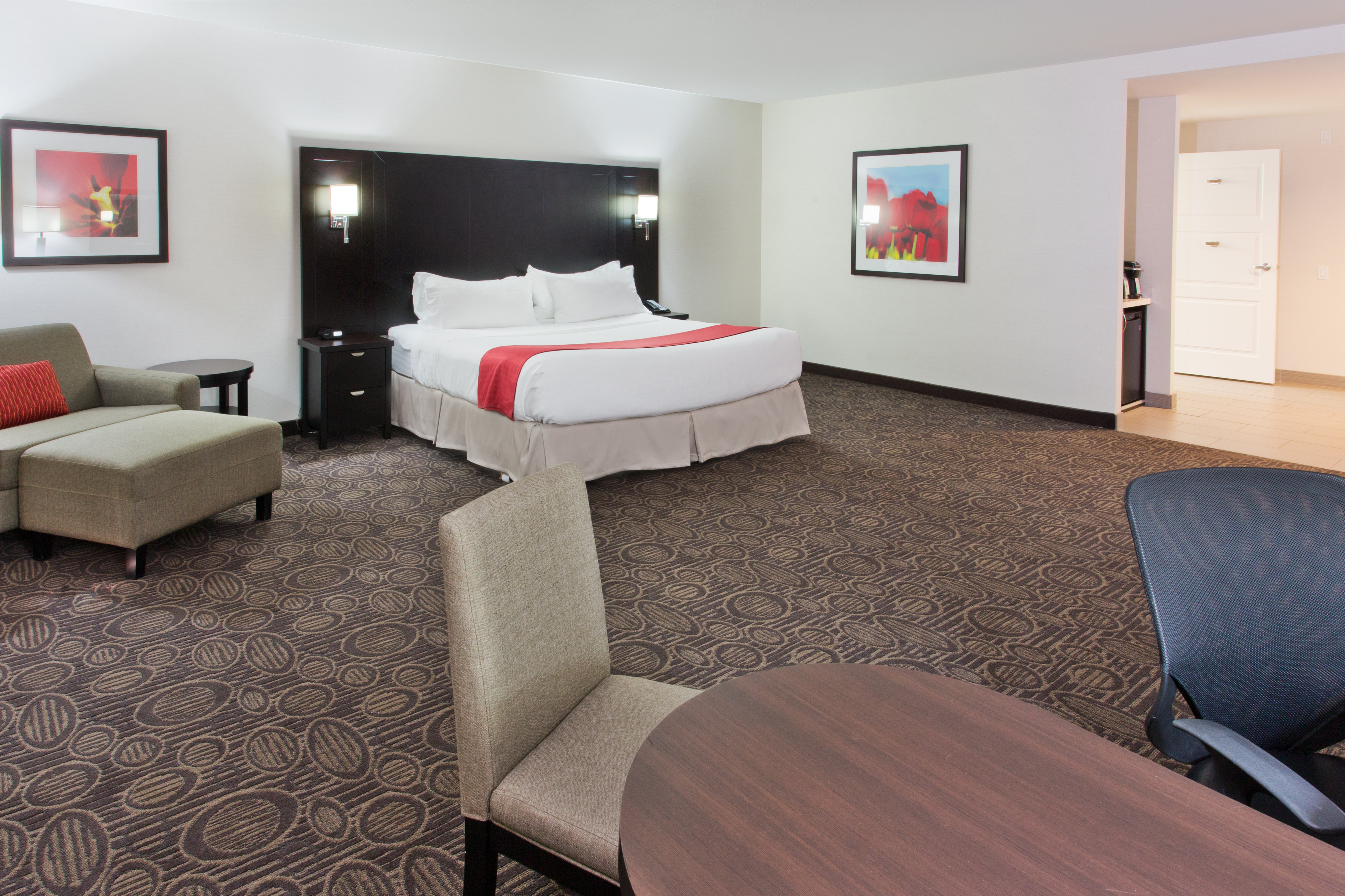 Holiday Inn Red Deer South 35/76