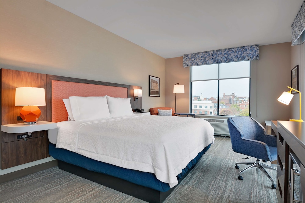 Hampton Inn Salem Ma 19/59