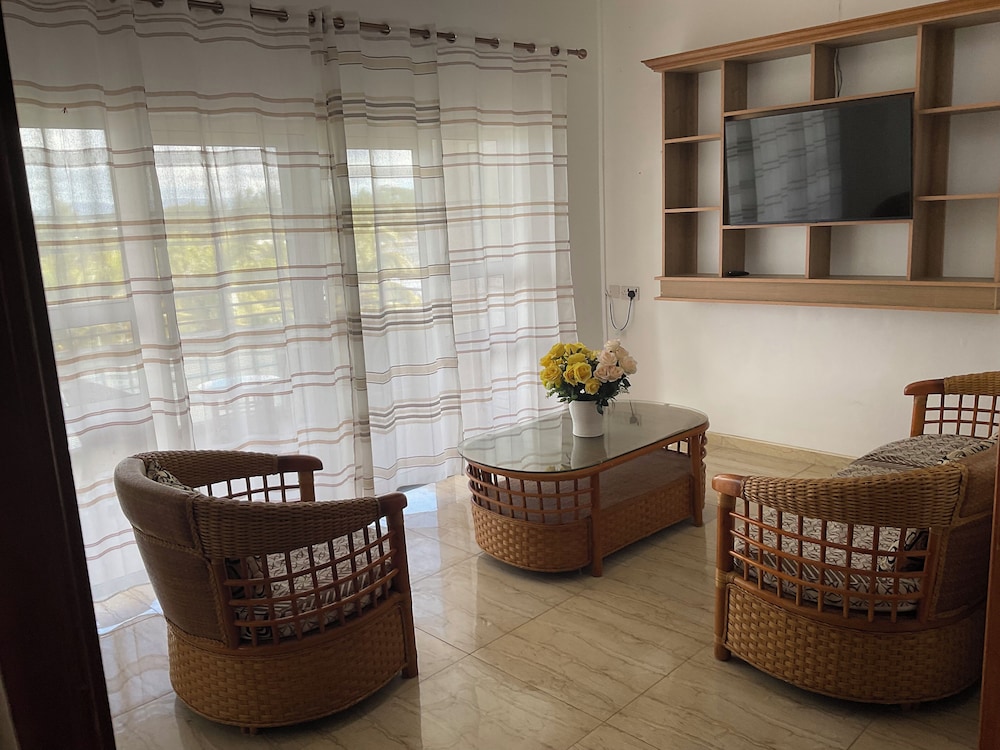 Blue Bay Holiday Resort 30/50