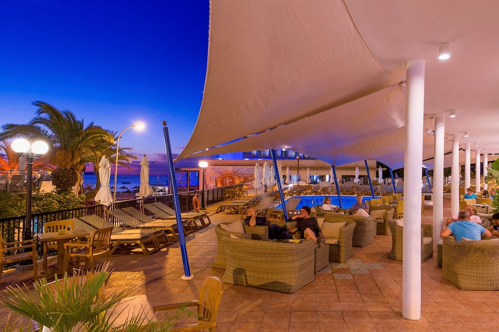 Osiris Ibiza Hotel 57/69