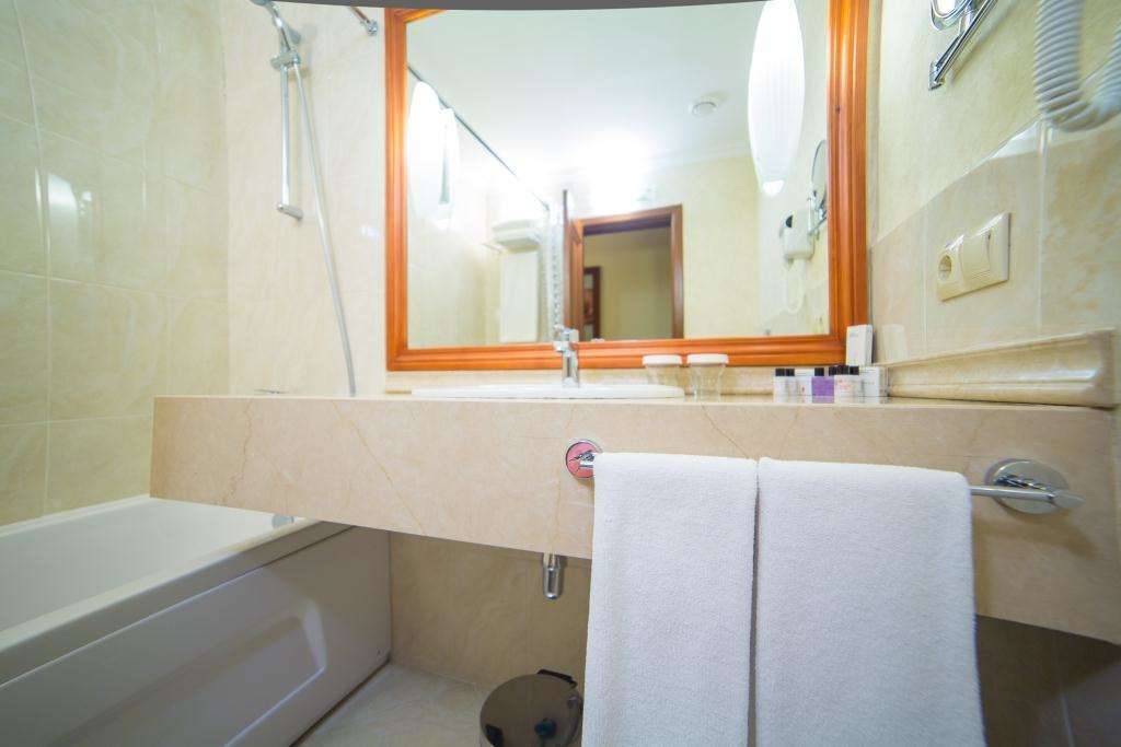 Ramada by Wyndham Almaty 8/9