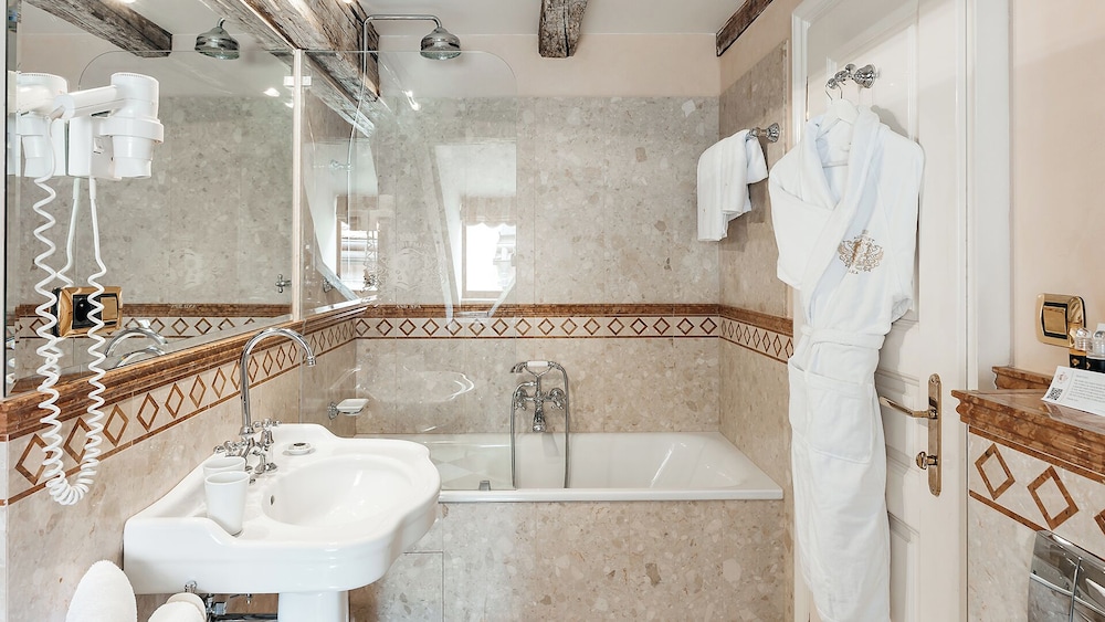 Alchymist Grand Hotel Spa 44/46