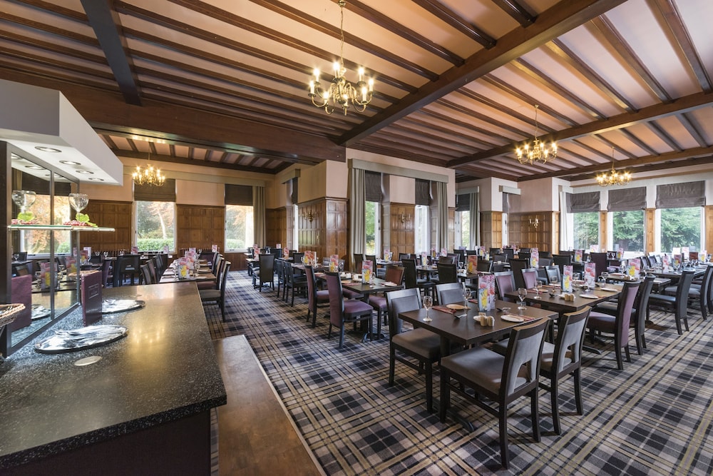 Highland Hotel 41/50