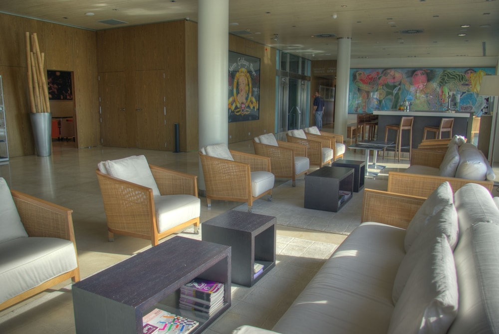 Hotel Neptuno Playa & Spa 30/50