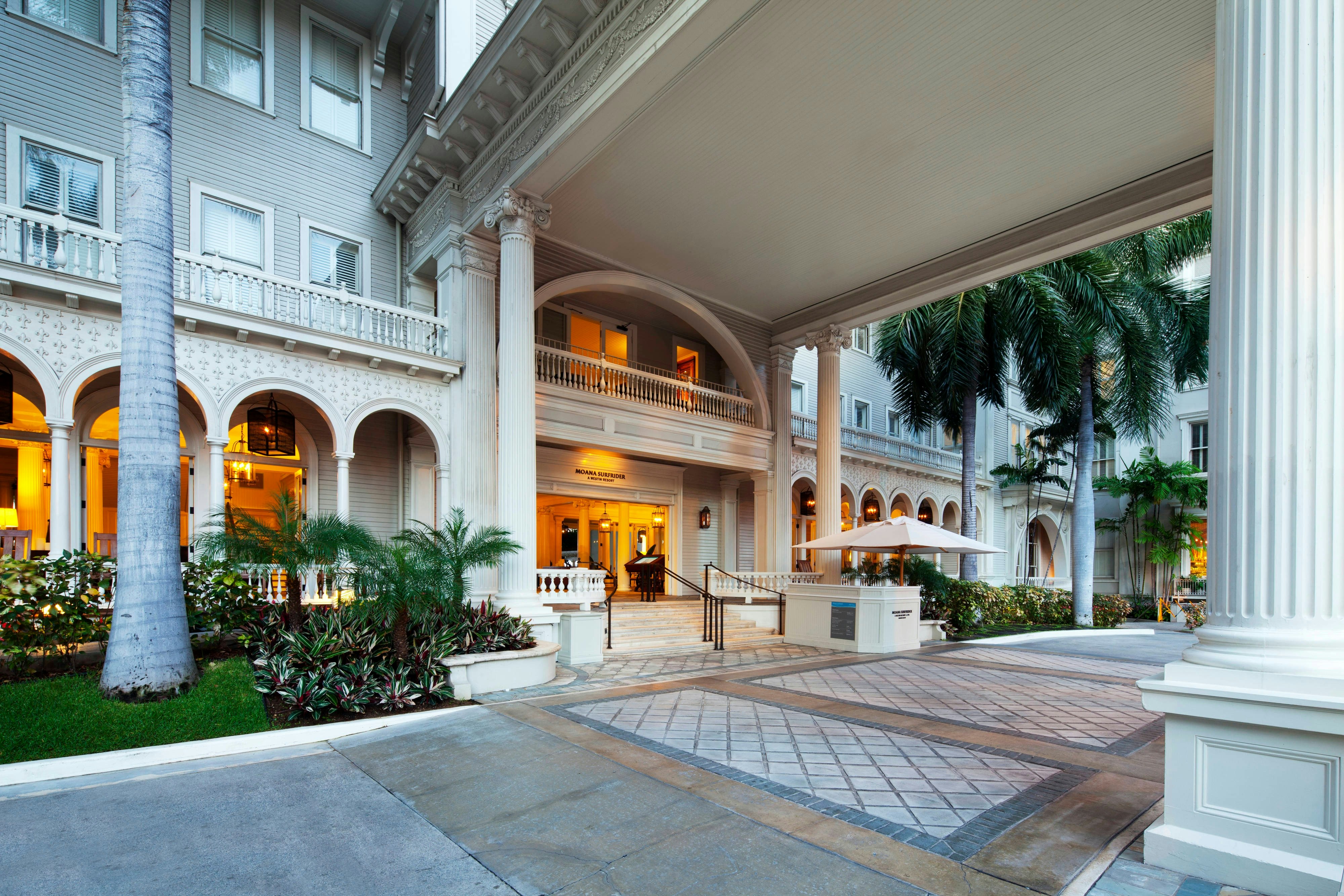 Moana Surfrider A Westin Resort and Spa Waikiki Beach 5/50