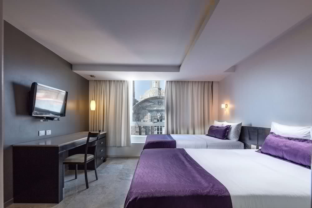 Hotel Senorial 27/56