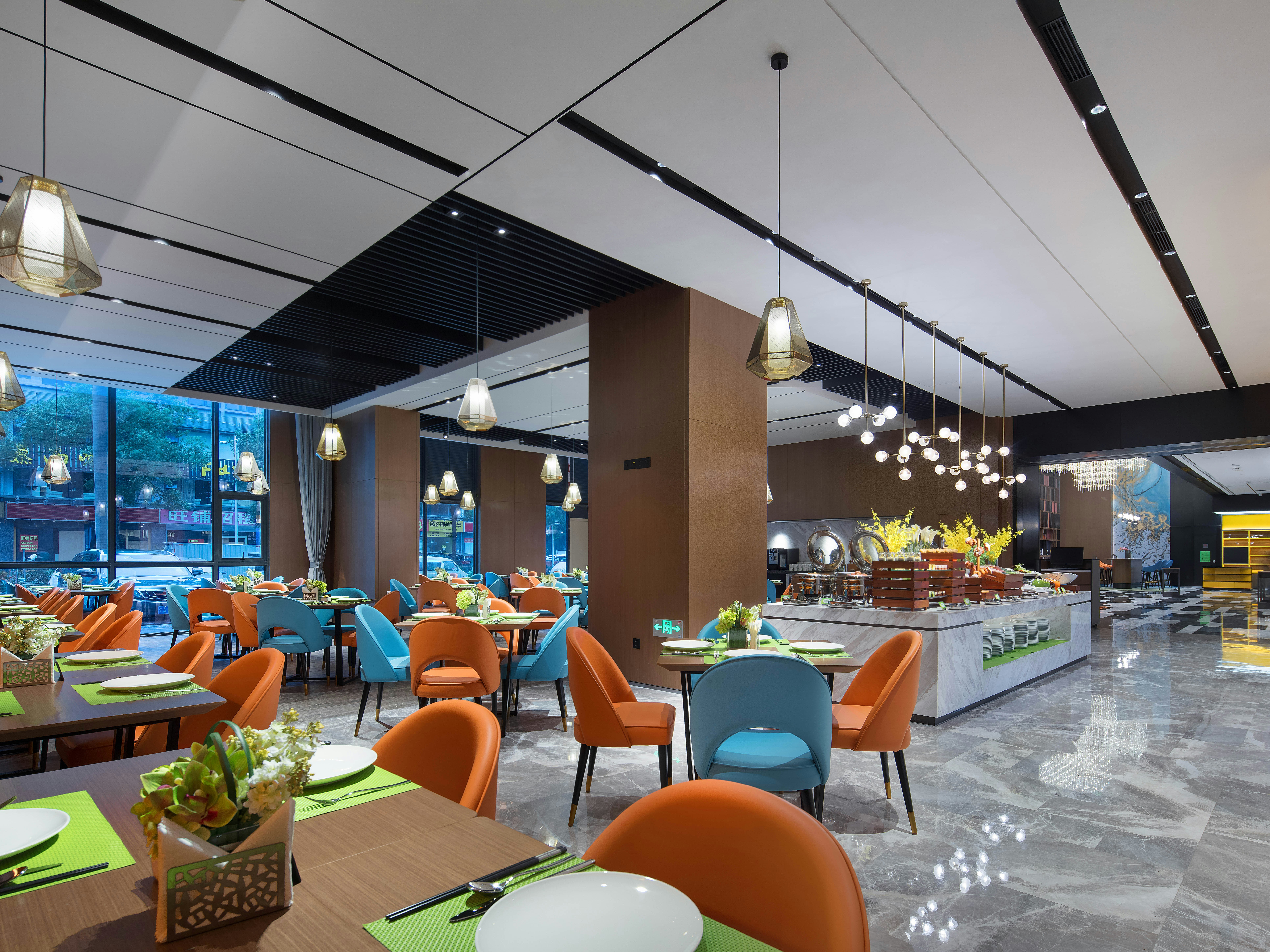 Hampton by Hilton Shenzhen Bao'an Airport 21/22
