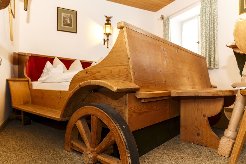 Hotel and Gasthof Fraundorfer 24/50