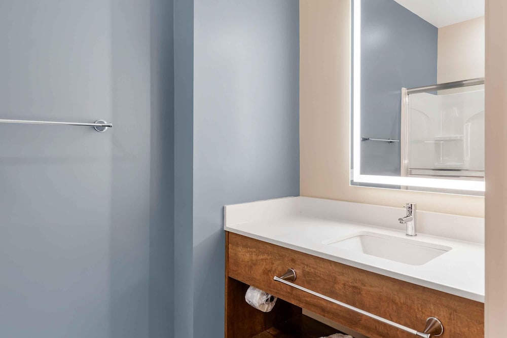 Extended Stay America Premier Suites - Charlottesville 47/50