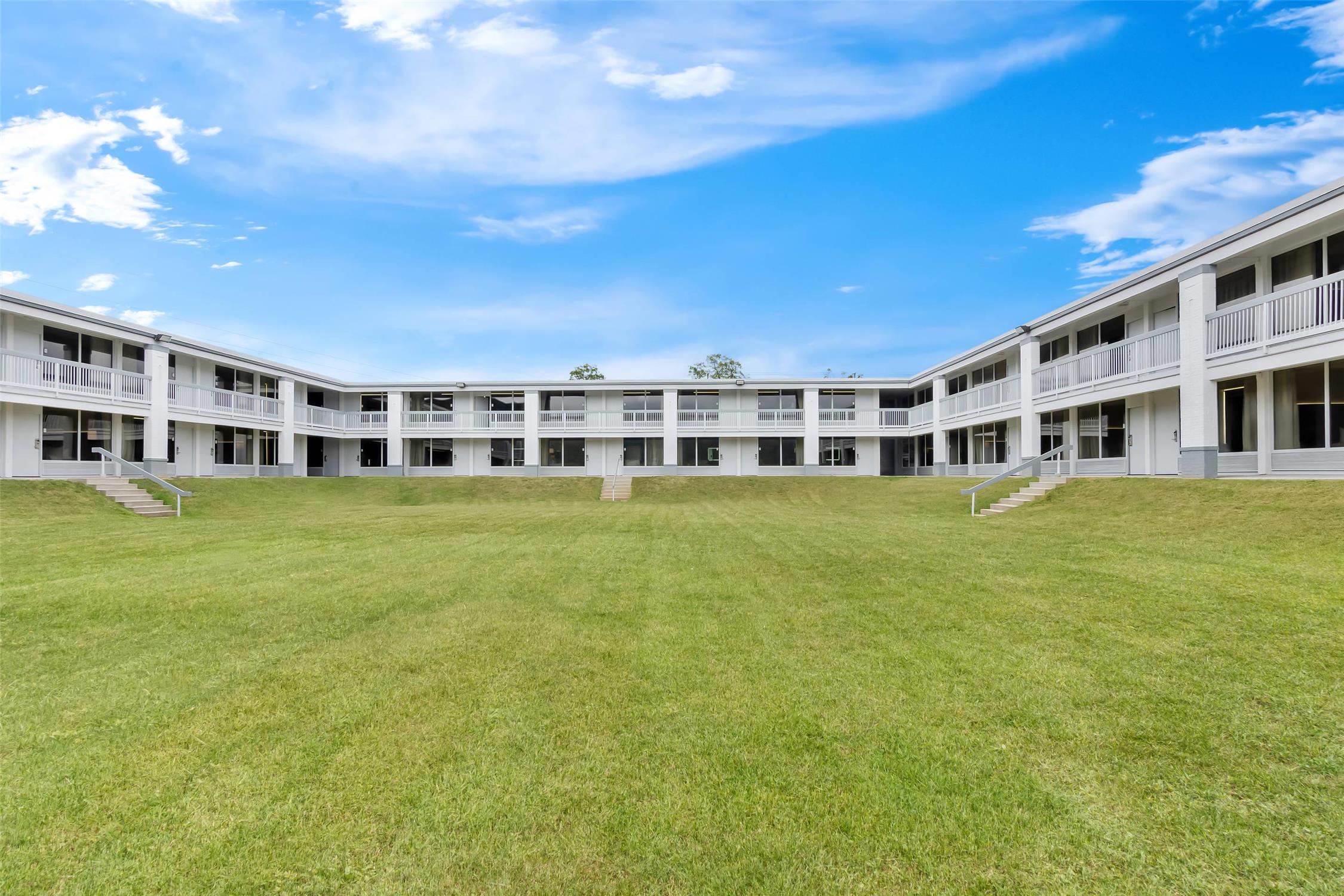 Quality Inn & Suites Wytheville 25/26