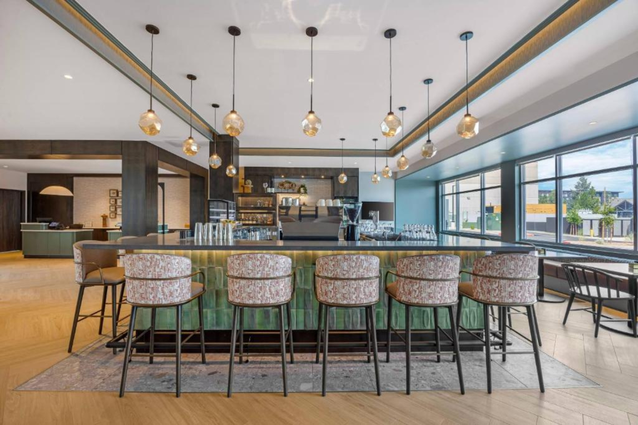 Cambria Hotel Bend - Mt. Bachelor 15/25
