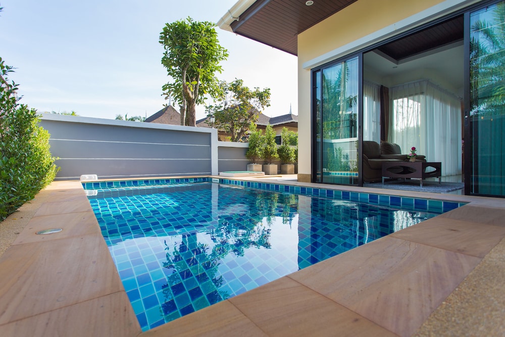 Pb Pool Villa 23/24