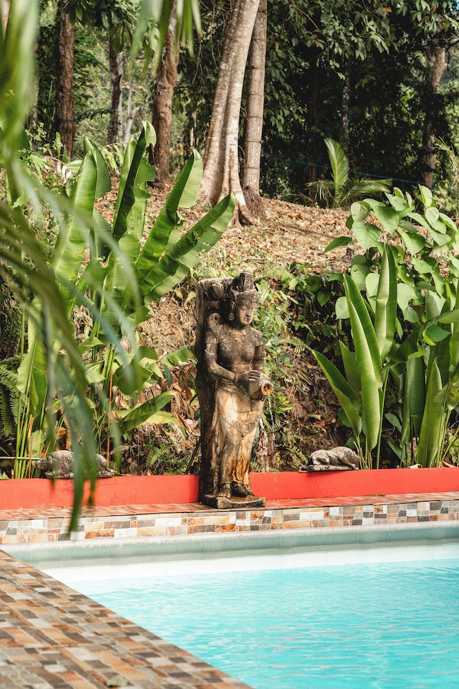 Baan Ton Rak Boutique Resort 61/66