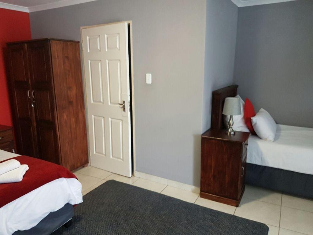 Ehrlichpark Lodge 10/15