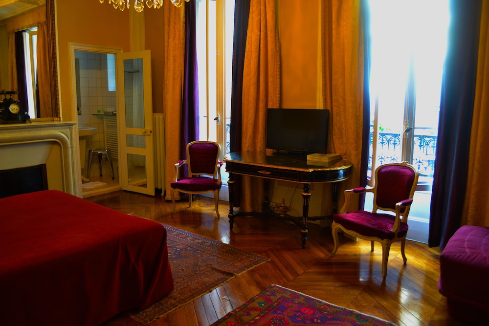 Hotel Windsor Home Paris 32/50