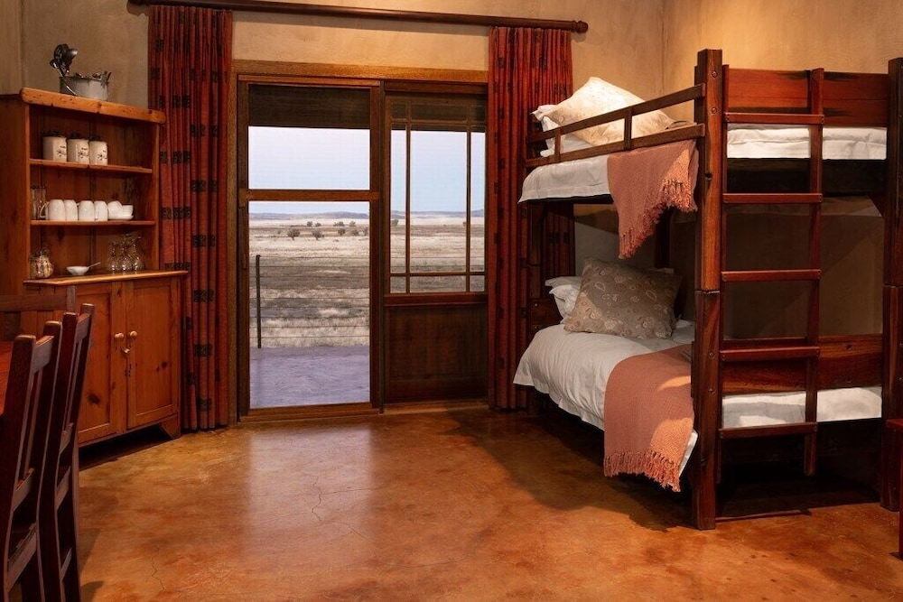 Gannabos Guest House 12/50