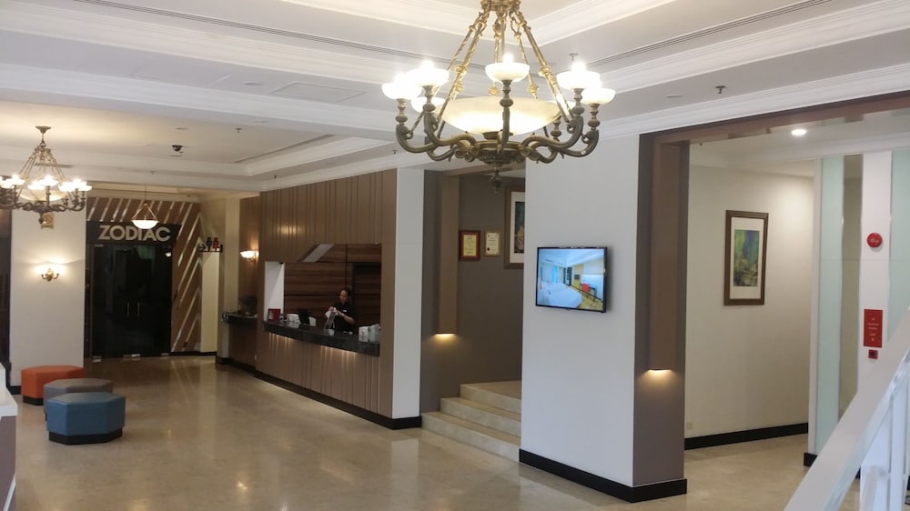 Harbour View Hotel 4/56