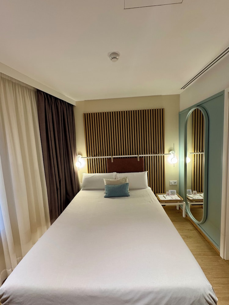 Hotel Leonor Conil 18/49