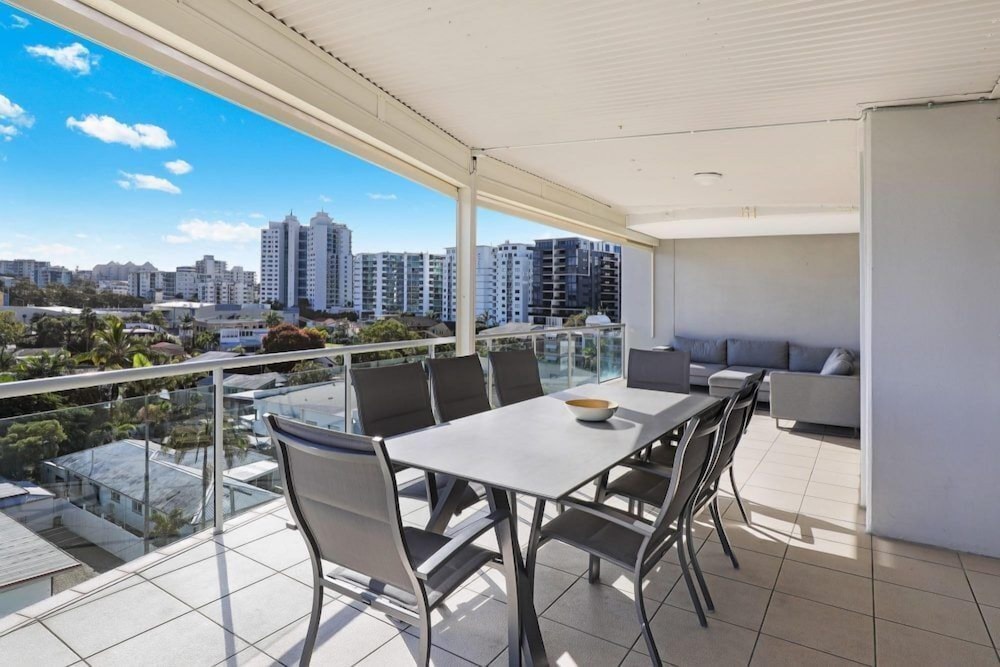 Pandanus Mooloolaba 42/51