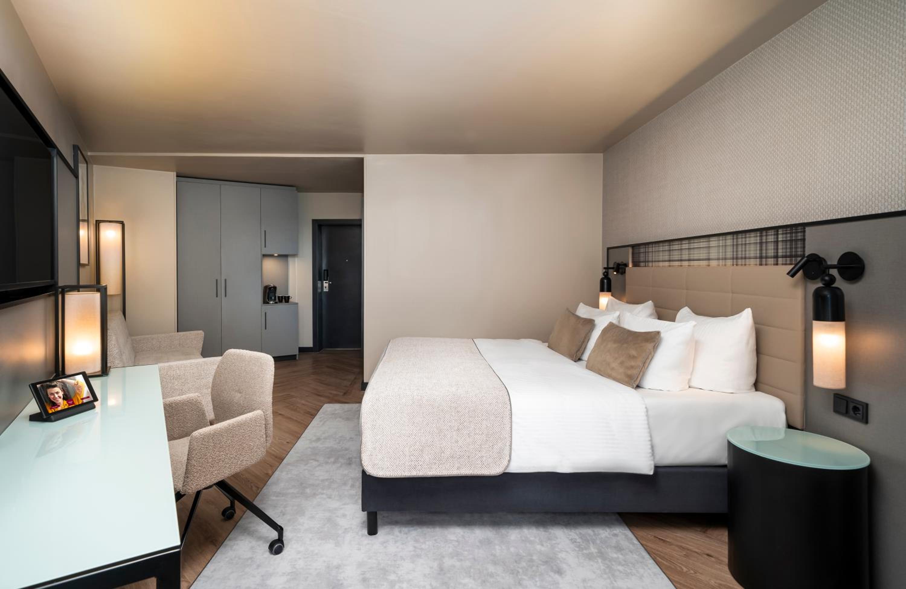 rooms