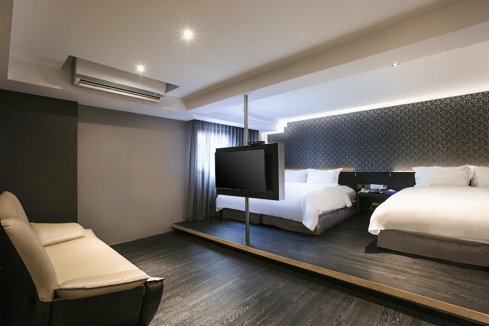 Saual Keh Hotel 8/49
