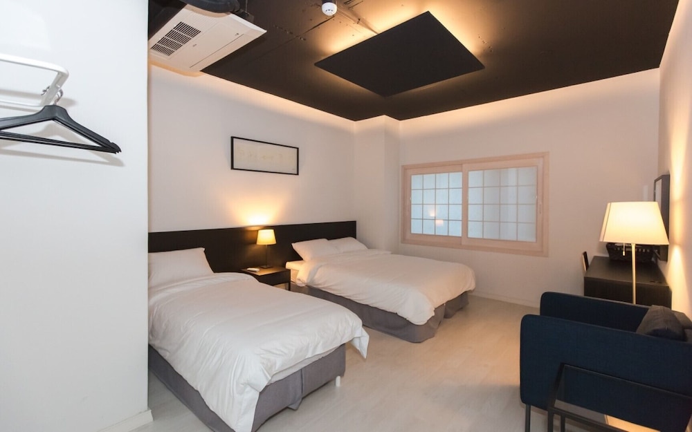 Canvas Hostel 19/54