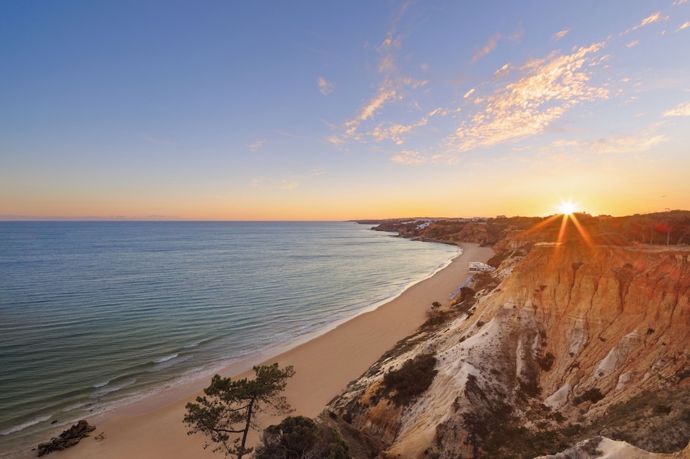 Pine Cliffs Suites 49/50
