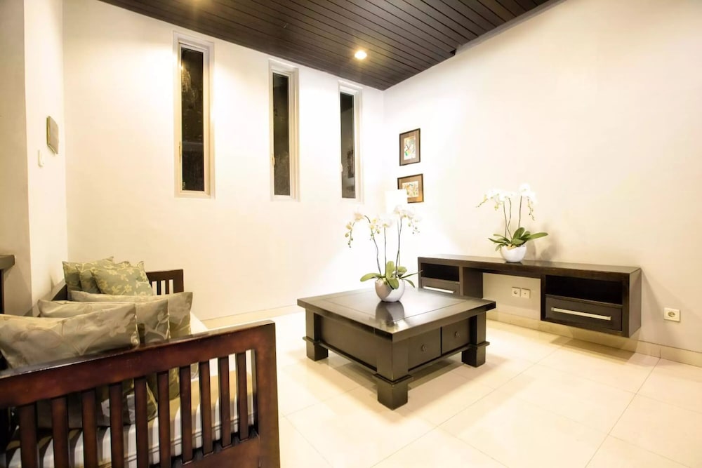 Inkuta Residence And Villa 19/32