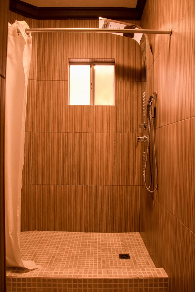 Business Hotel And Suites Maria Bonita 46/82